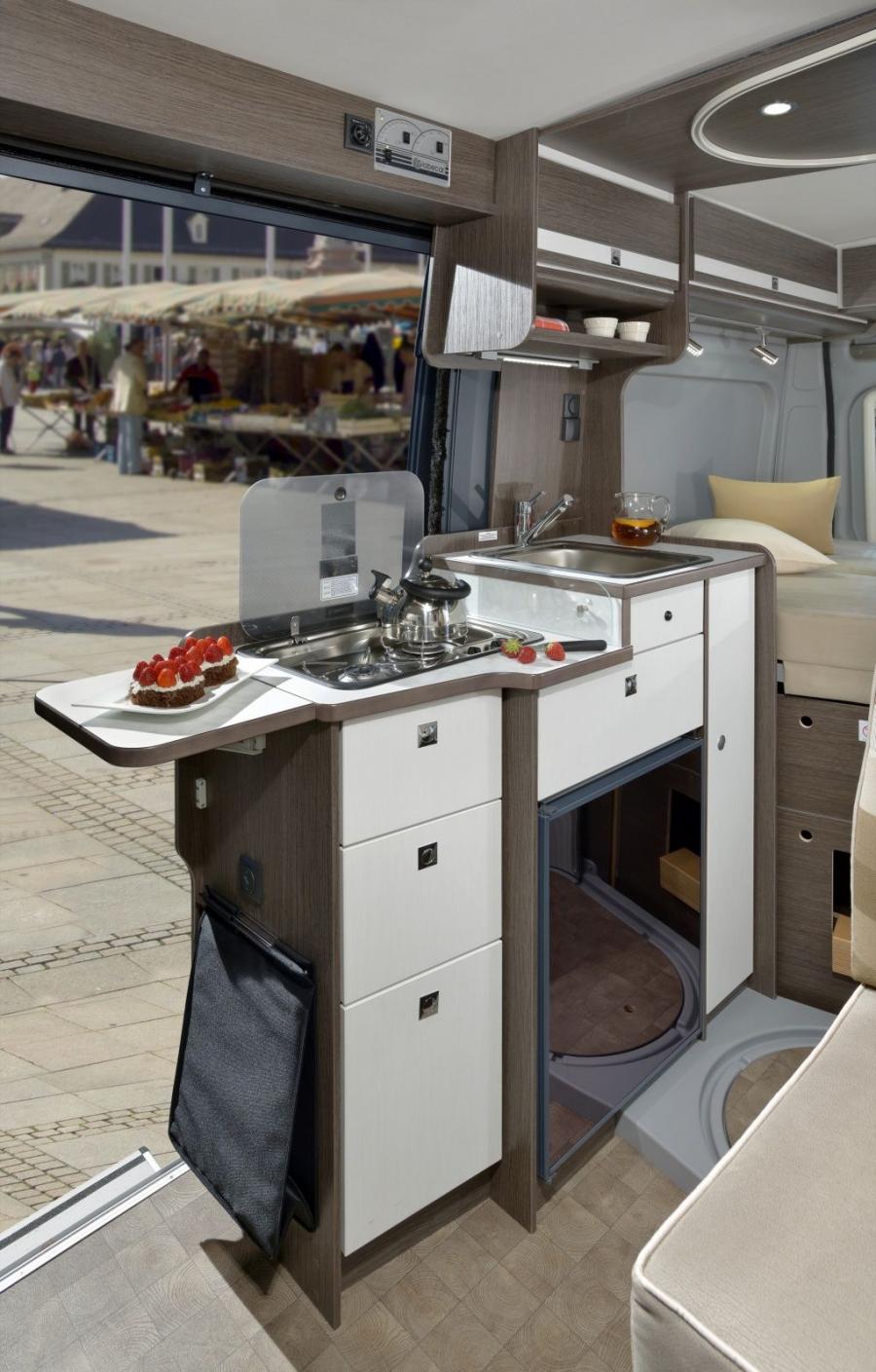 Интерьер Globecar Roadscout R 2014 года  (фото 6 из 11)